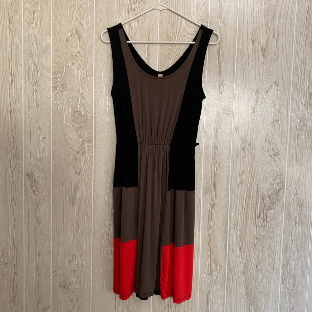 Gili rayon color block tank dress